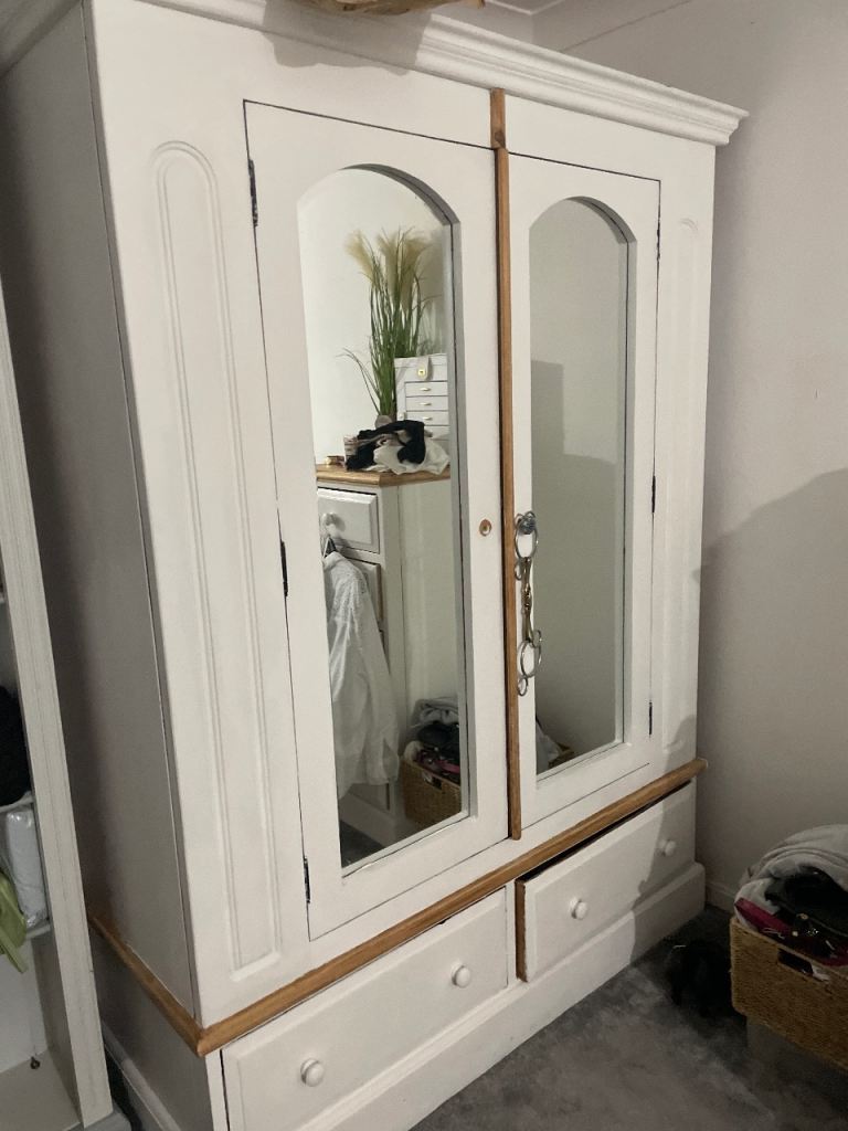 White Wooden Wardrobe with Mirrored Doors and Drawers
