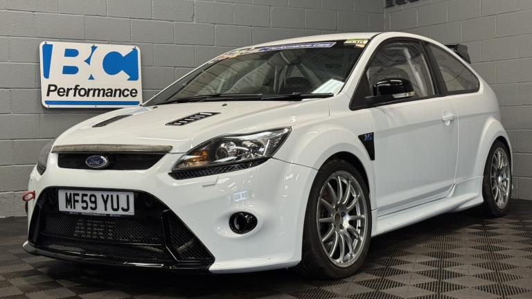 FORD FOCUS 2.5 RS White Manual Petrol 2009