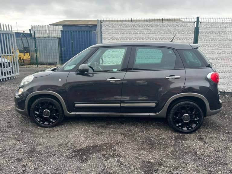 FIAT 500L 1.4 500l Trekking 1.4 95hp Trekking 2015