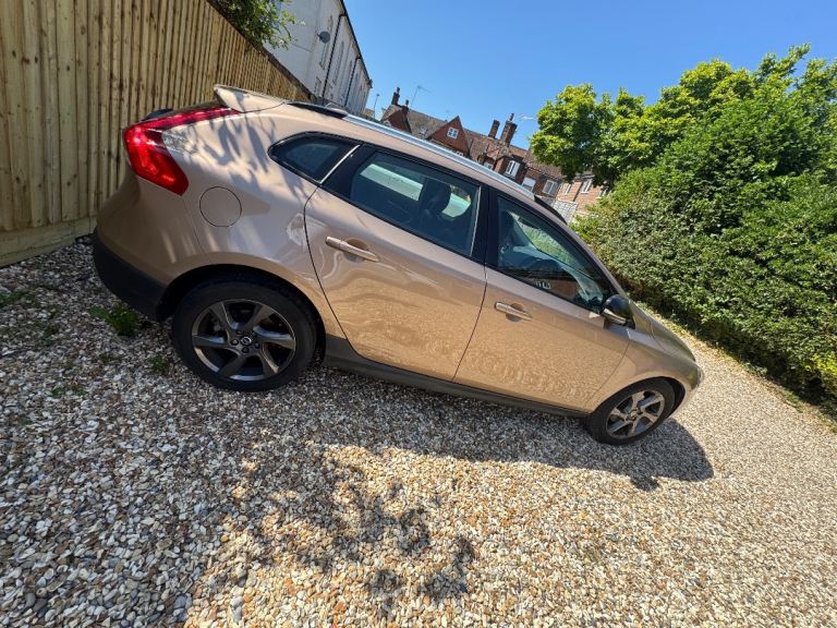 Volvo, V40, Hatchback, 2014, Automatic (Powershift), 1560 (cc), 5 doors