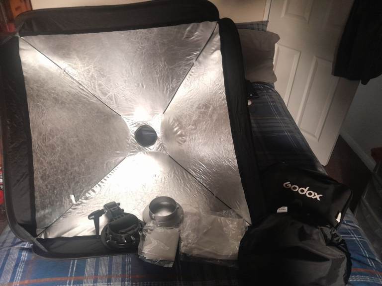 Godox 80x80cm softbox kit