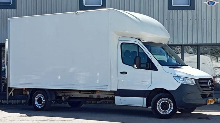MERCEDES-BENZ SPRINTER 2.1 314 CDI Progressive White Manual Diesel 2022