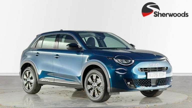 2025 Fiat 600 1.2 MHEV SUV 5dr Petrol Hybrid e-DCT Euro 6 (s/s) (100 ps) Automatic Hatchback Hybr...