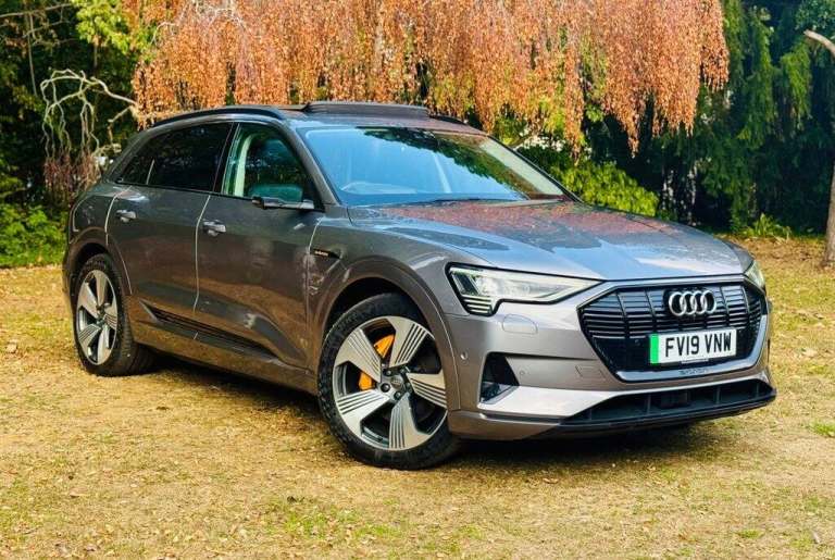 2019 Audi e-tron 300kW 55 Quattro 95kWh Launch Edition 5dr Auto ESTATE ELECTRIC Automatic