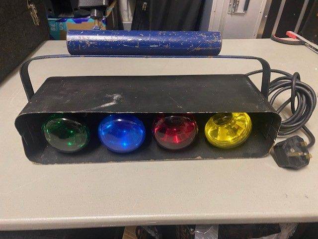 DISCO PARTY NIGHT LIGHT - 4 WAY FLASHING SOUND ACTIVATED LIGHT UNIT- ONLY £30