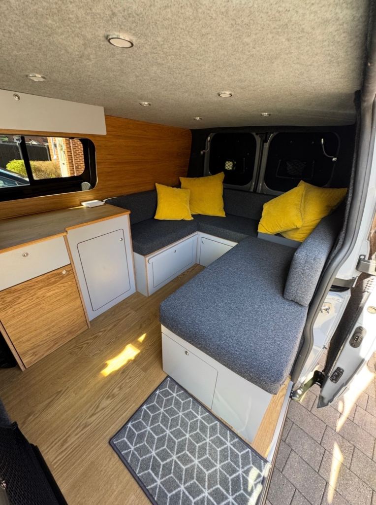 Ford, TRANSIT CUSTOM, Panel Van, 2022, Manual, 1996 (cc)