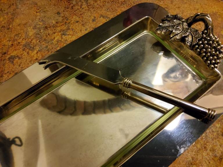 Cheese Board Silver Plated with glass insert & knife