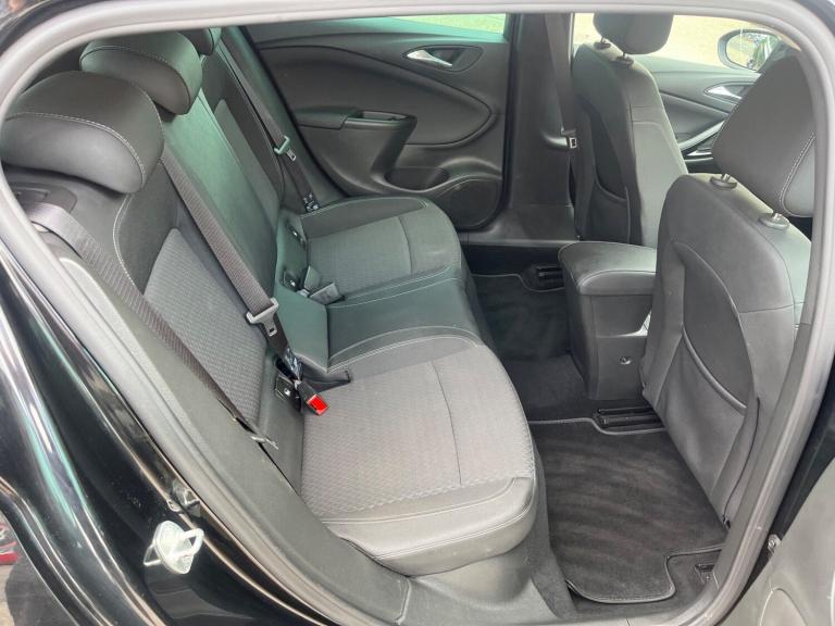 2019 Vauxhall Astra 1.4T 16V 150 Griffin 5dr HATCHBACK PETROL Manual