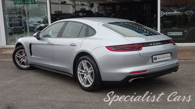 2017 Porsche Panamera 3.0 V6 4 Saloon 5dr Petrol PDK 4WD Euro 6 (s/s) (330 ps) Hatchback Petrol A...