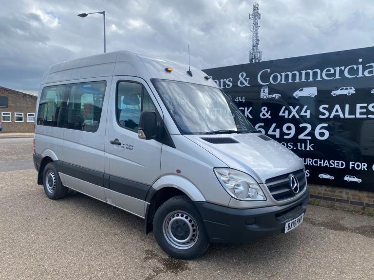 2010 Mercedes-Benz Sprinter 313 CDI 2.1 AUTOMATIC SWB HI ROOF MINIBUS WHEELCHAIR RAMP 43K 1 OWNER...
