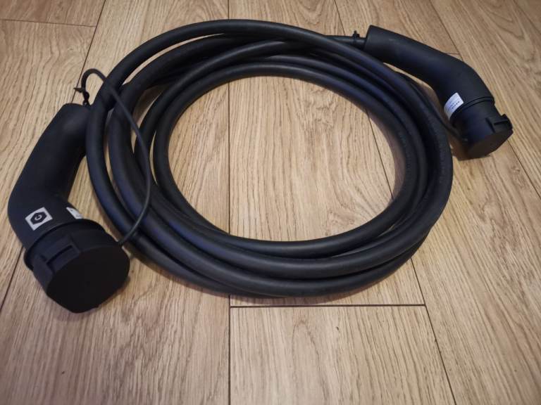 Aptiv IP24 Universal 6m Type 2 32A 480V EV Electric Vehicle Car Charger Cable / Public Charging Lead