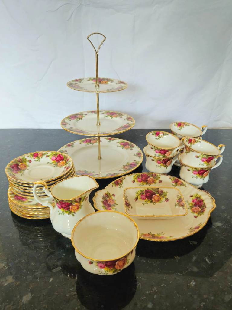 Afternoon Tea set - Old Country Roses