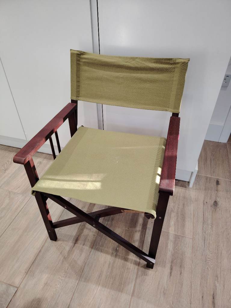 Lovely Green folding wooden garden director's chair