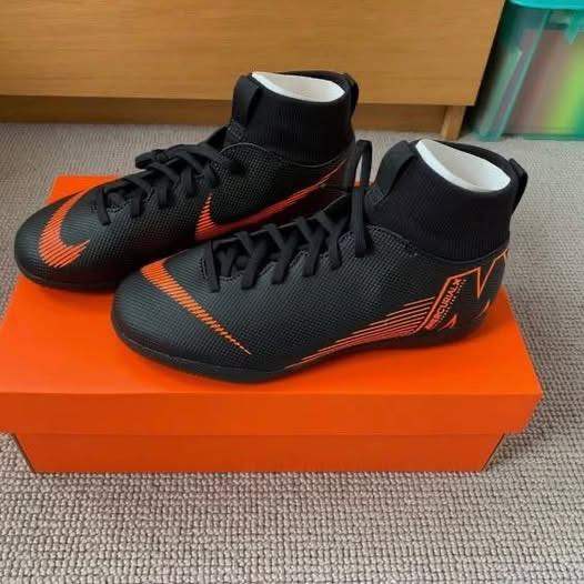 Nike Astro football boots, size 4 UK (kids) - box fresh, never worn - £30