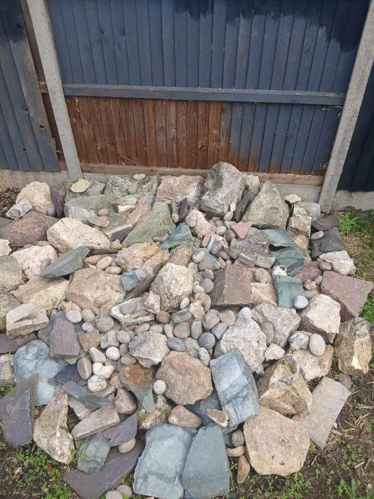 Garden rocks