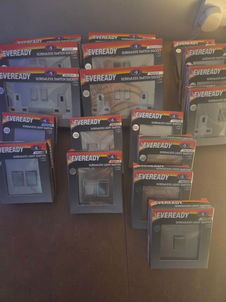Light switchs and sockets