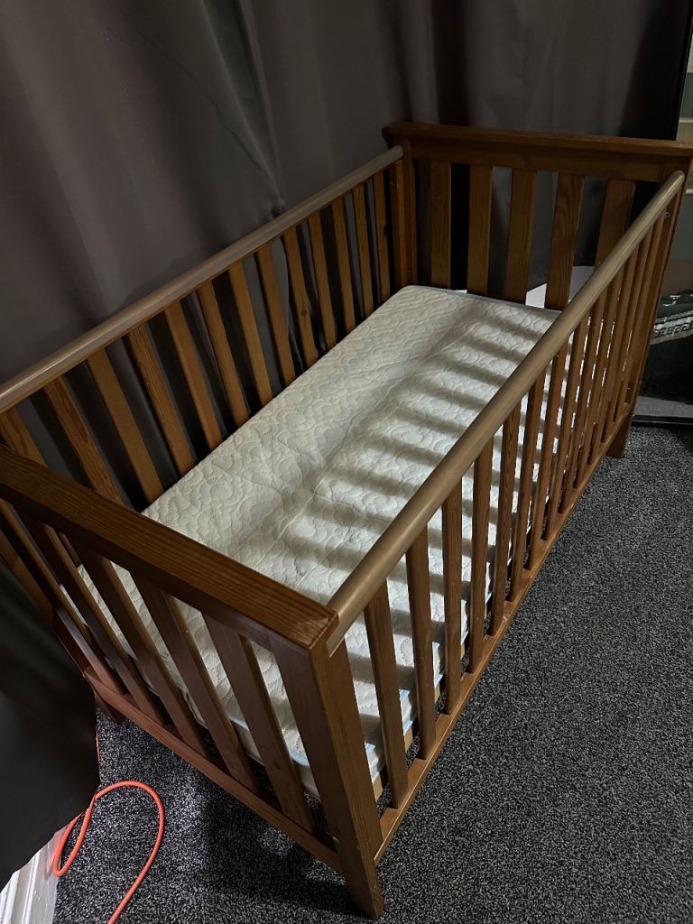 Baby crib 0-5 years, brown 