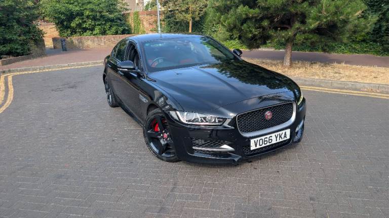 Jaguar, XE, Saloon, 2016, Manual, 1999 (cc), 4 doors