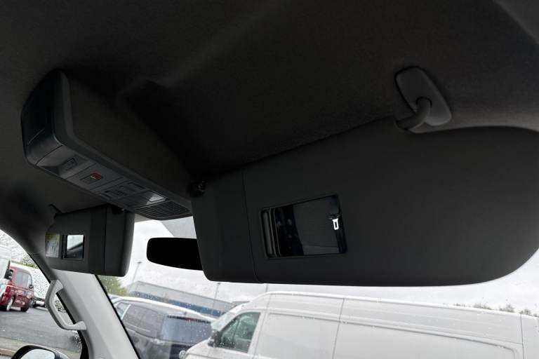 2024 Volkswagen Transporter 2.0 TDI 110 Highline Van Van Manual