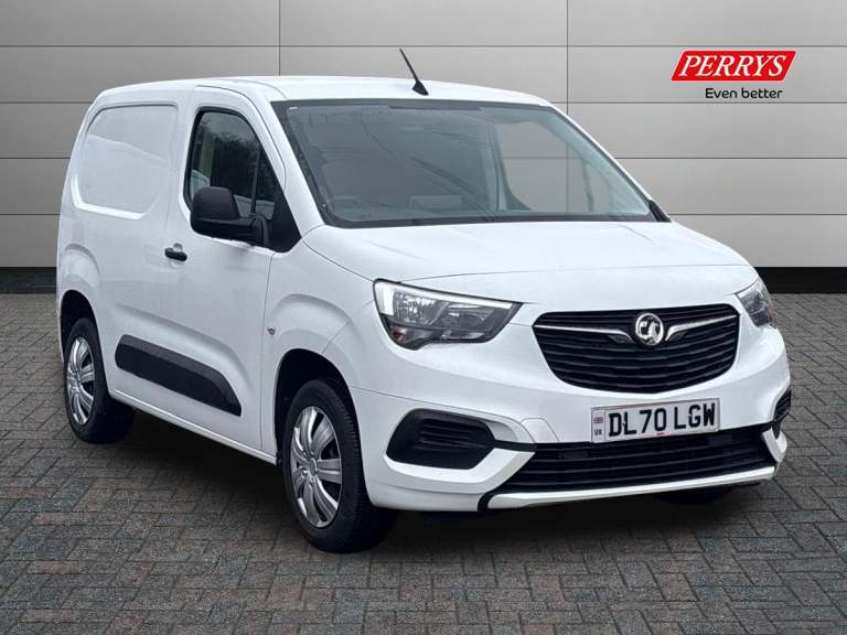 2020 Vauxhall Combo 2300 1.5 Turbo D 100ps H1 Sportive Van Van DIESEL Manual