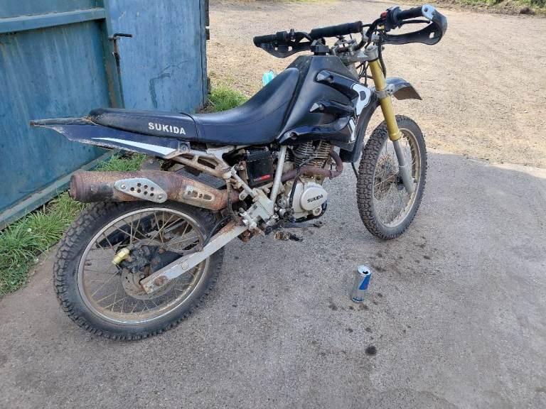 200cc field bike running