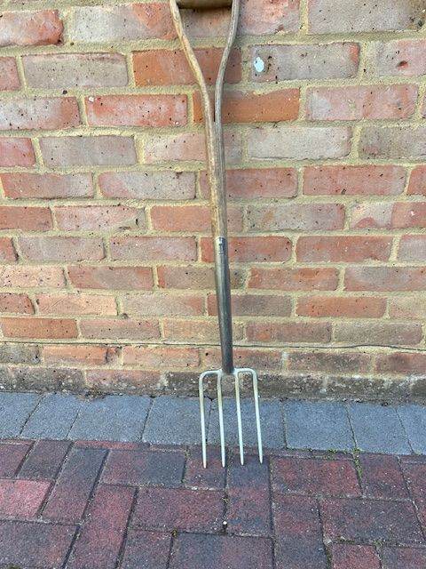 Burgon & Ball Stainless Steel Border Fork – Good Condition, Wooden Handle