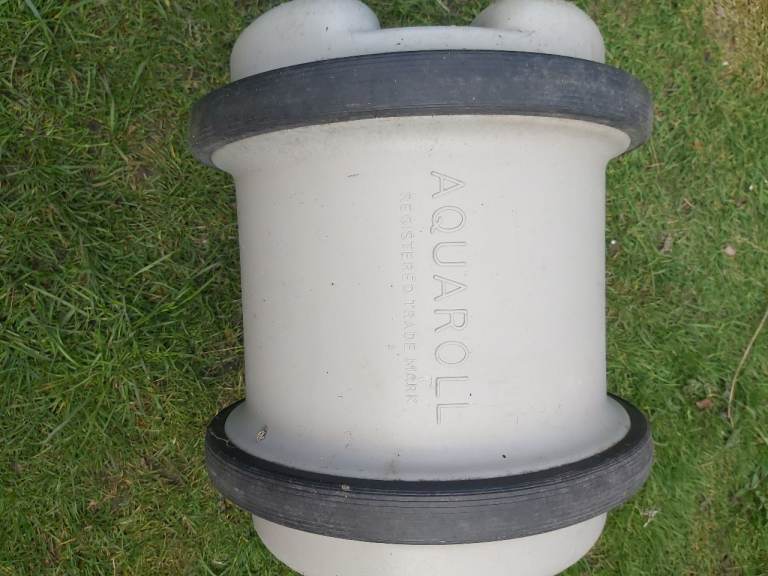 Aquaroll water barrels