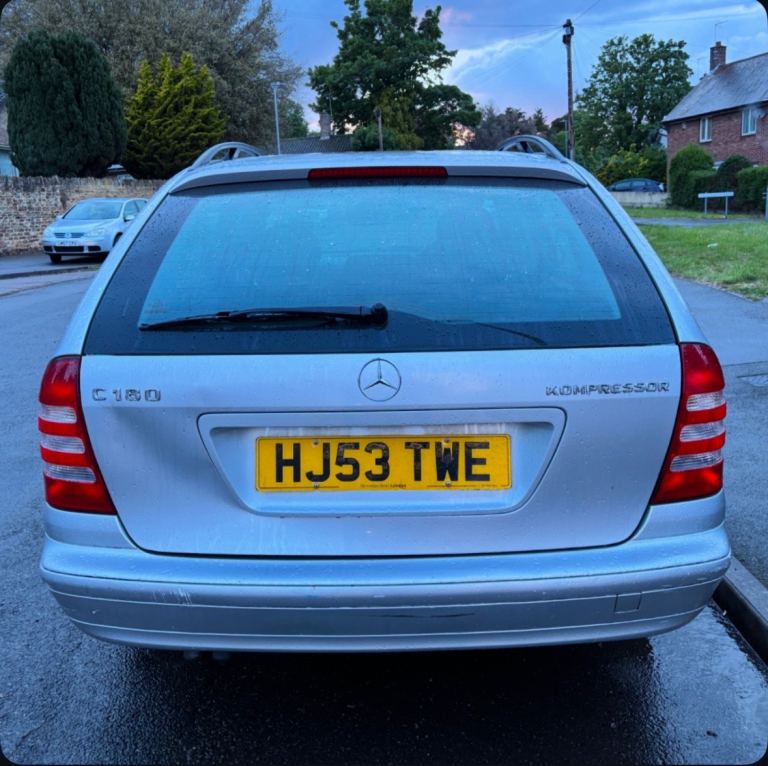 Mercedes c class Petrol Estate AUTOMATIC Driving amazing reliable car £995