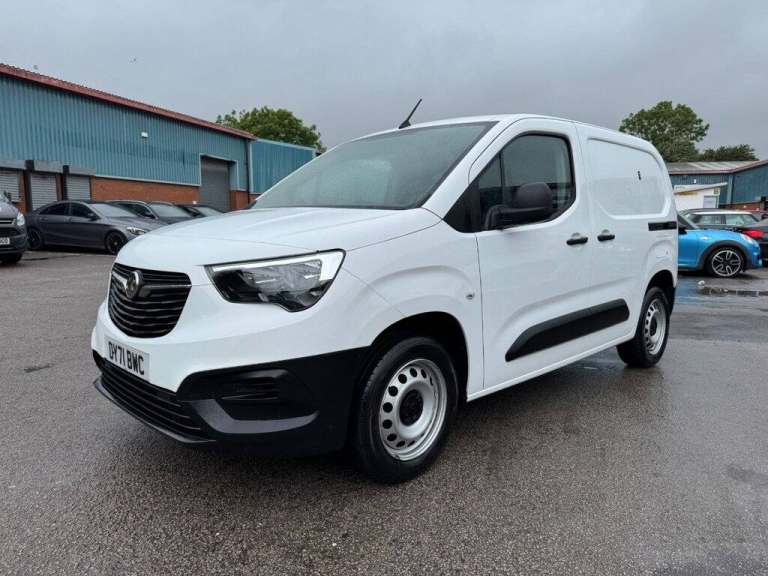 2021 Vauxhall Combo 1.5 Turbo D 2300 Dynamic Panel Van 4dr Diesel Manual L1 H1 Euro 6 (100 ps) Pa...