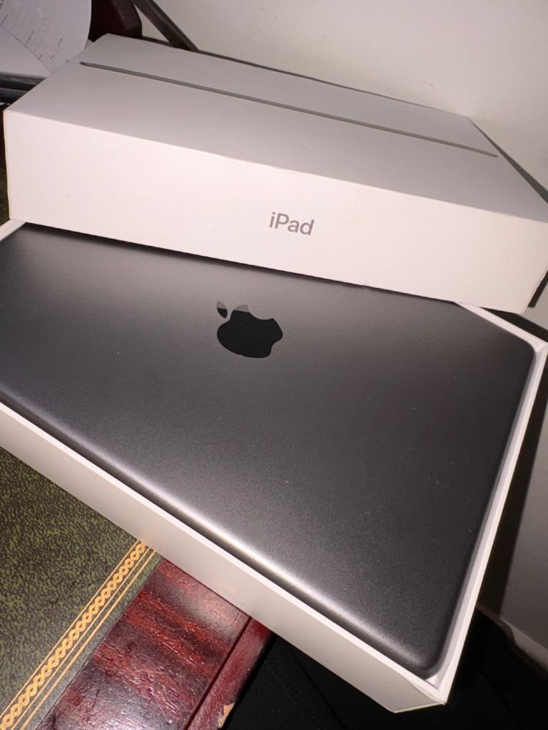 Apple iPad 9th Generation 10.2” Mint Condition + Box