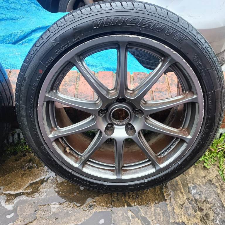 4x OZ Racing 225/45R18 JWL Lightweight Prodrive 