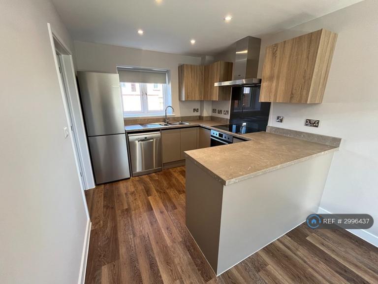 3 bedroom house in Bayley Place, Exeter, EX1 (3 bed) (#2996437)