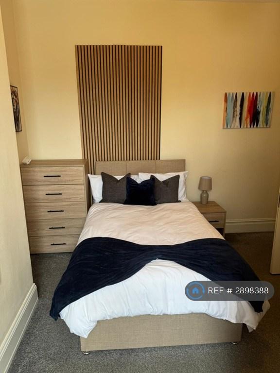 1 bedroom in Jalland Street, Hull, HU8 (#2898388)