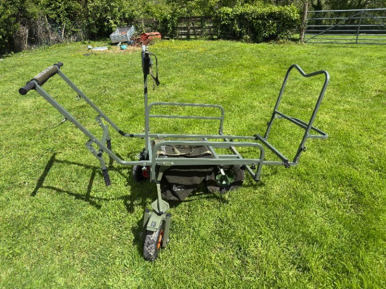 Carp Porter  Barrow Fatboy With Swivel Wheels