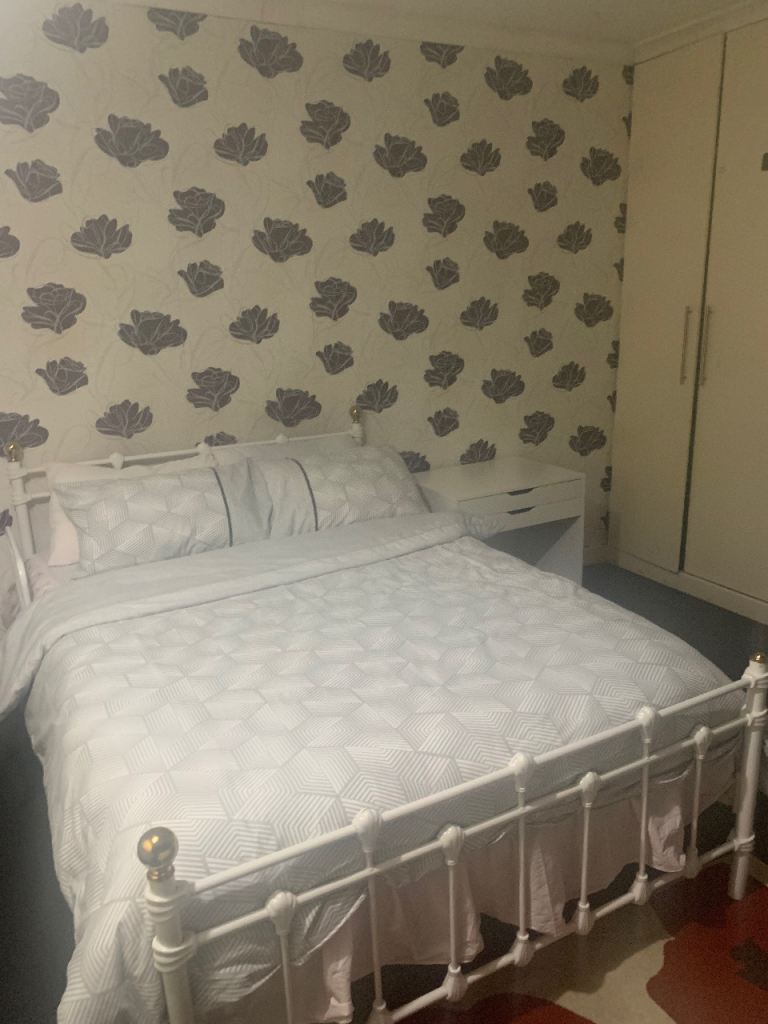 Room to Rent £500 monthly - zero deposit 