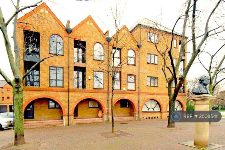 1 bedroom in Brunswick Quay, London, SE16 (#2608541)