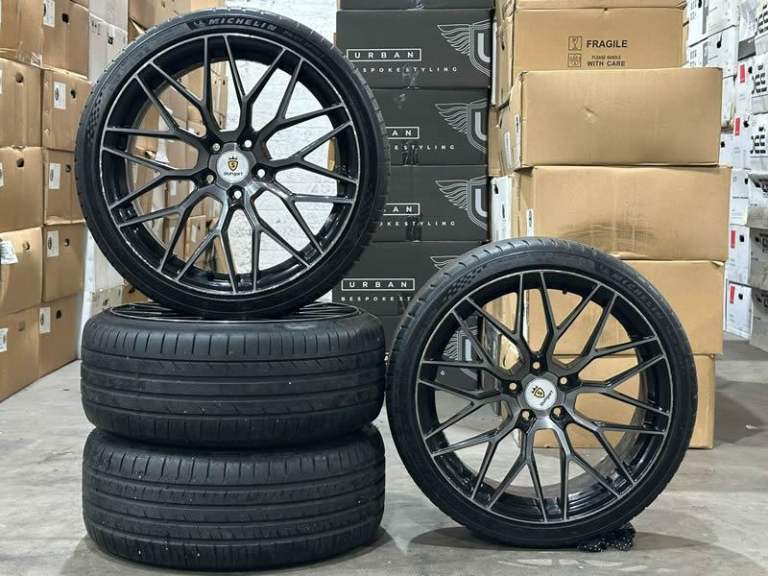 19" Stuttgart SF14 ALLOY WHEELS & TYRES for VW Golf