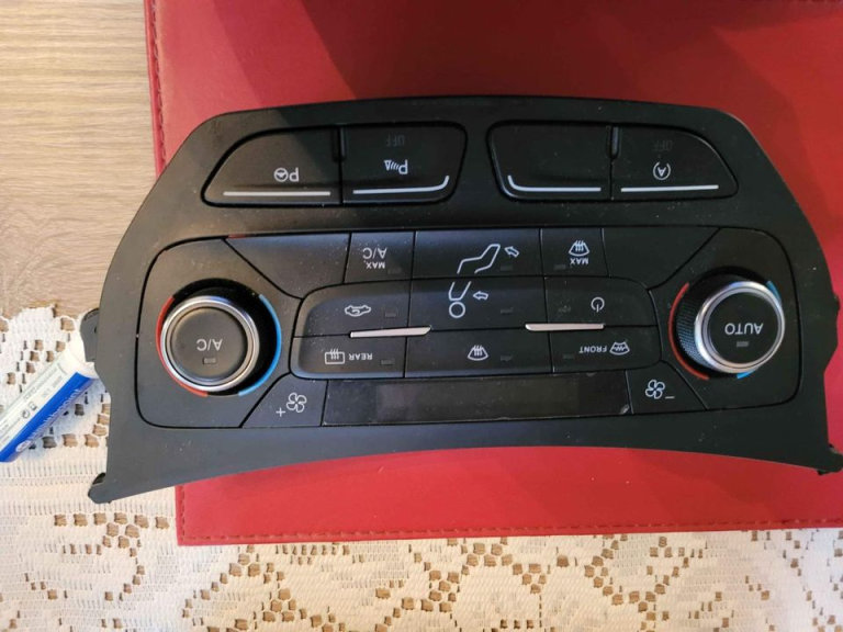 Ford Kuga AC HEATER CLIMATE CONTROL SWITCH PANEL GJ5T18C612BG