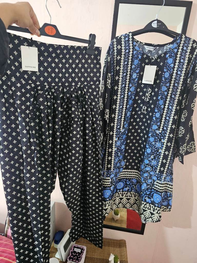 Printed very stylish boxy short with belted shalwar ( M)