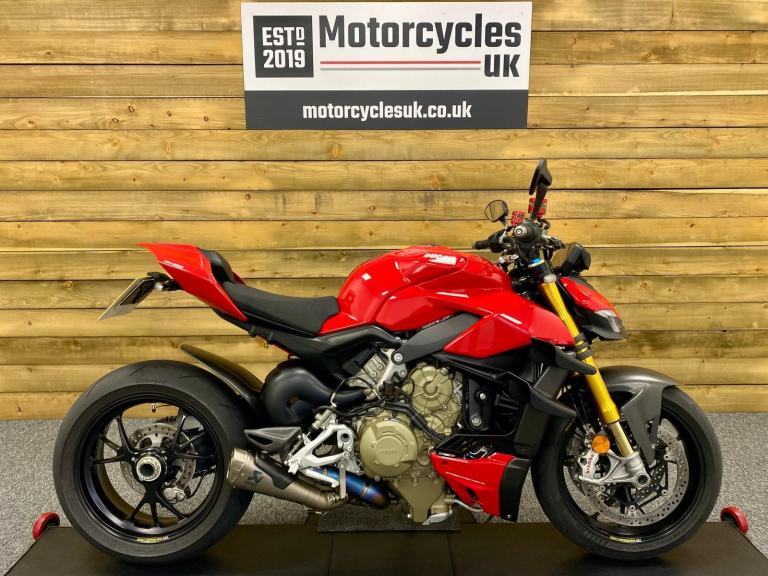 2022 Ducati Streetfighter V4S, Only 9,108 Miles, FSH, Akrapovič, Carbon + Rizom