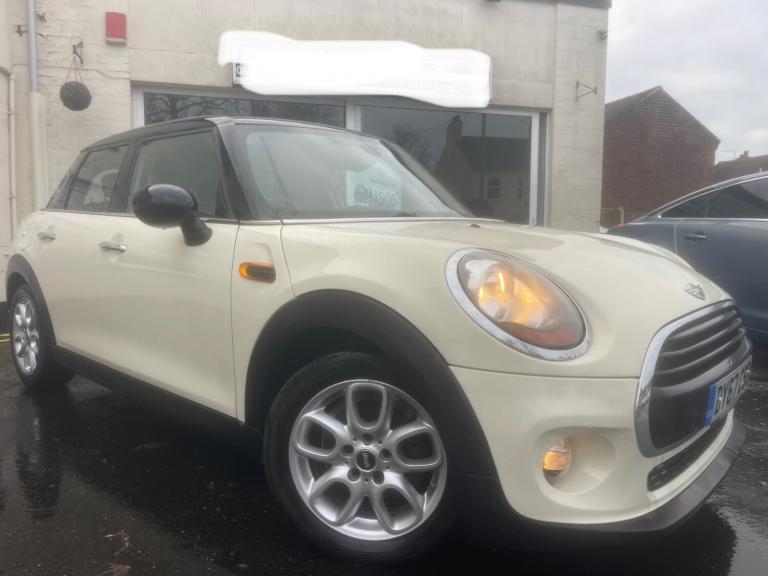 2017 MINI Hatch 1.5 Cooper 5dr HATCHBACK Petrol Manual