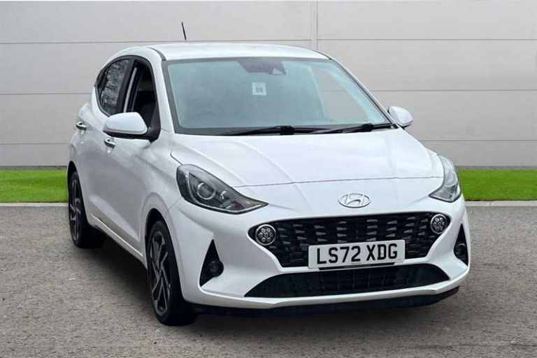 2022 Hyundai i10 1.0 PREMIUM 5DR Hatchback Petrol Manual
