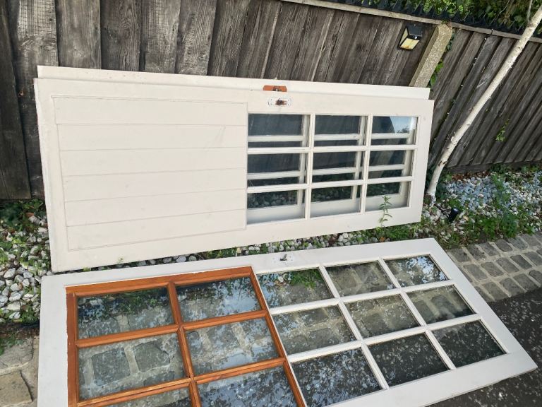 Internal pine doors 