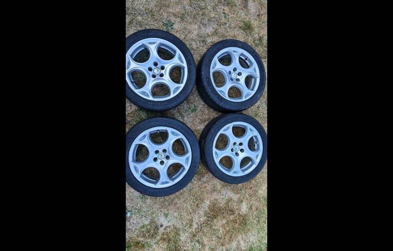17" Alloy Wheels for ET35-7J for Alfa Romeo/Fiat/Lancia