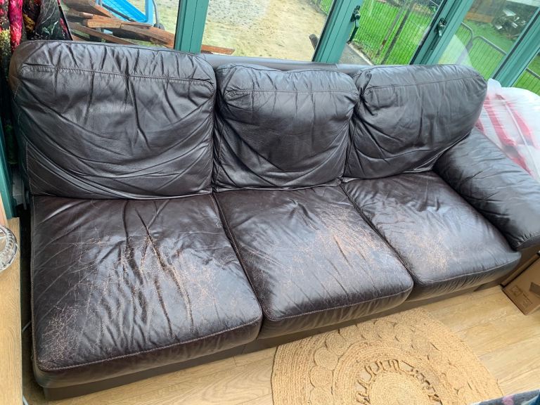 Brown Leather 3-Seater Sofa – Fair Condition