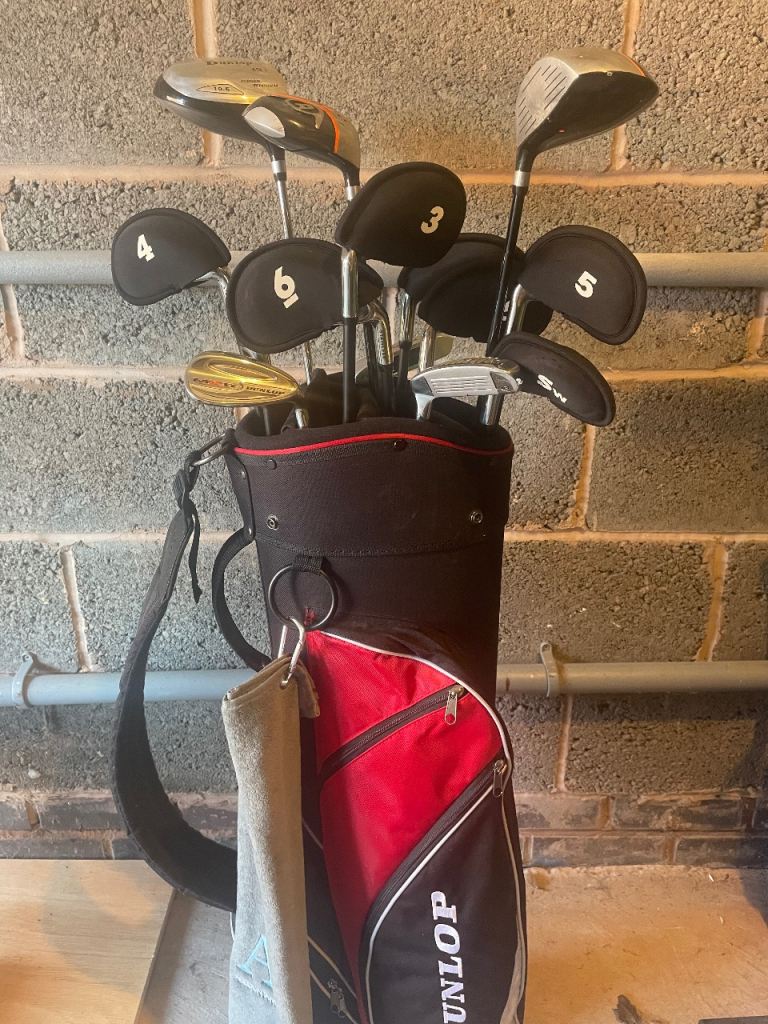 Dunlop Golf Club Set with Carry Bag