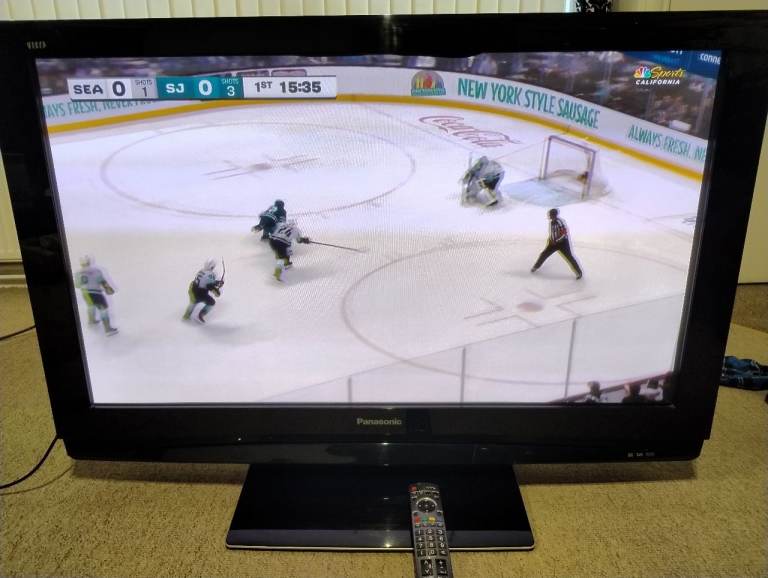 Plasma Panasonic TV 42"