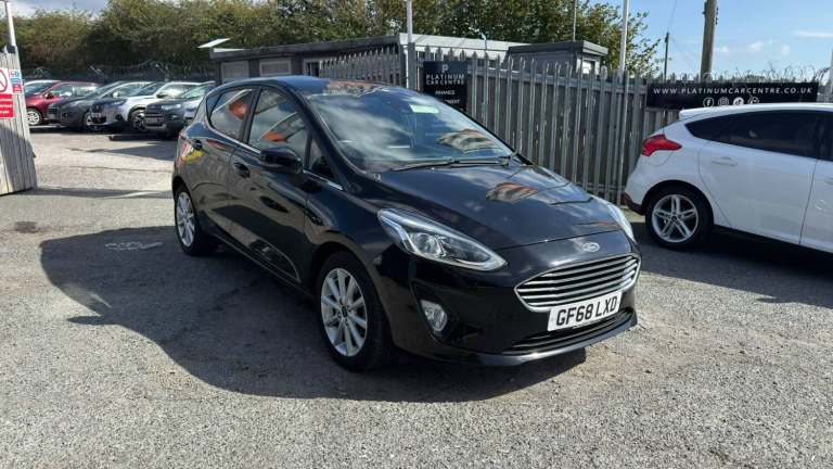 2018 Ford Fiesta TITANIUM Hatchback Petrol Manual