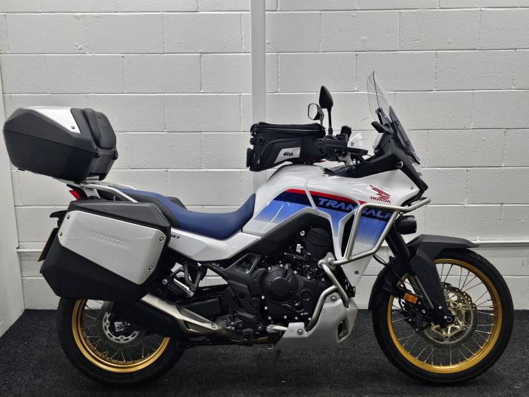 HONDA XL750 TRANSALP ** FULL LUGGAGE - LOW MILEAGE - 12 MONTHS MOT **