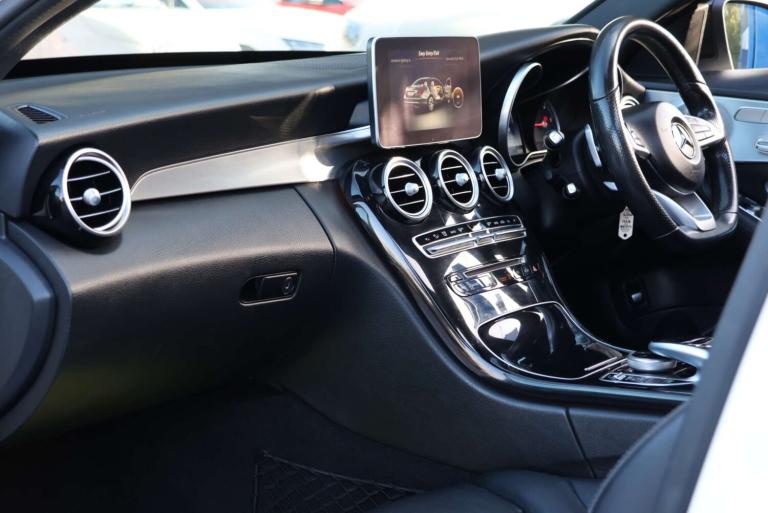 2016 Mercedes-Benz C Class C250d AMG Line Premium Plus 4dr Auto SALOON DIESEL Automatic